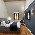 Truly - Viel Platz Fuer Business & Familie - Modern, Garage, Fahrstuhl Apartment