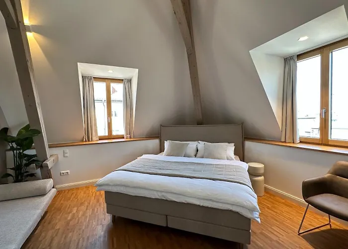 Truly - Viel Platz Fuer Business & Familie - Modern, Garage, Fahrstuhl Apartamento Augsburg