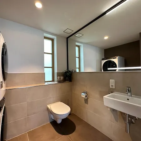 Truly - Viel Platz Fuer Business & Familie - Modern, Garage, Fahrstuhl *