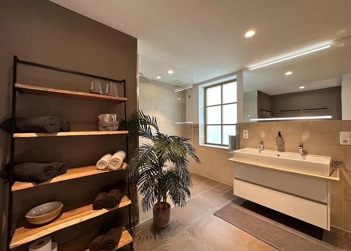 Apartamento Truly - Viel Platz Für Business&familie - Modern, Garage, Fahrstuhl *